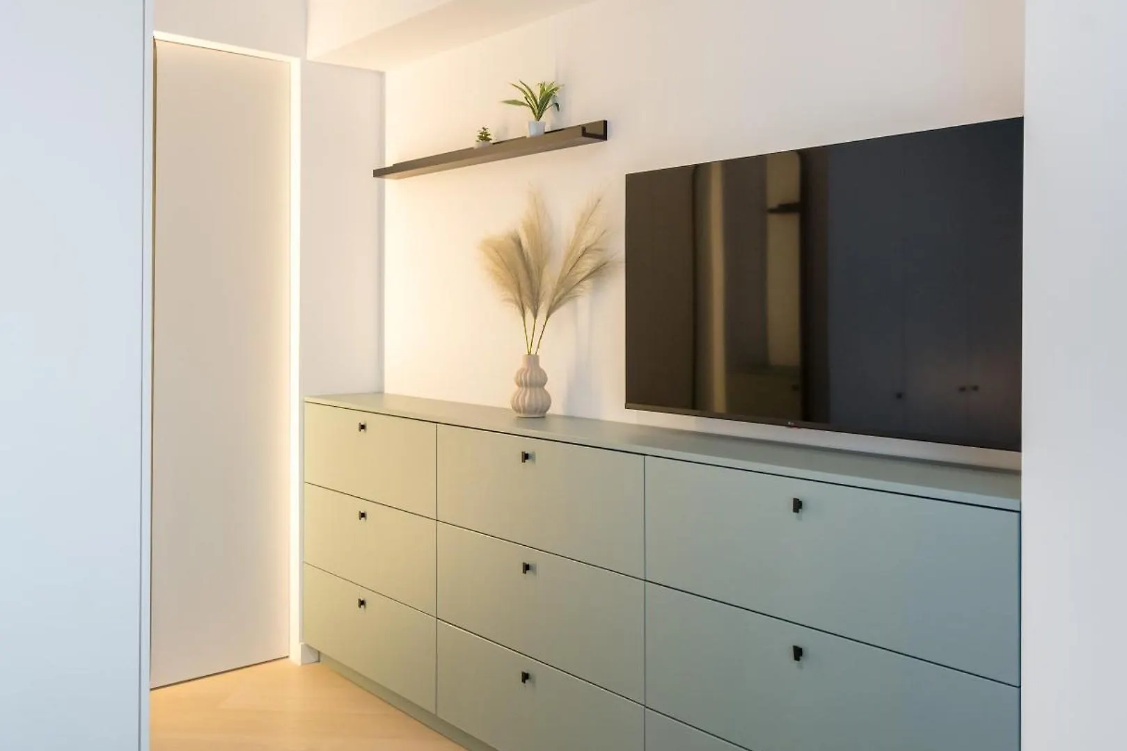 Indigo Haven - Cortina North Apartment Voluntari