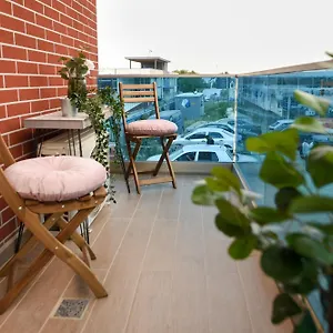 Apartament Urban Bliss - Contemporary Elegance In Modern Living Spaces, Voluntari