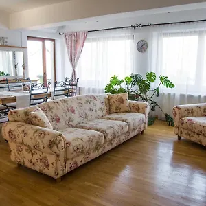Apartament Silvia's, Voluntari